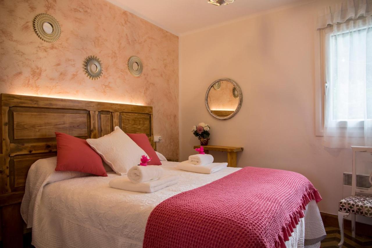 Casa Lizarrosta En Nacedero Del Urederra Villa Baquedano Luaran gambar